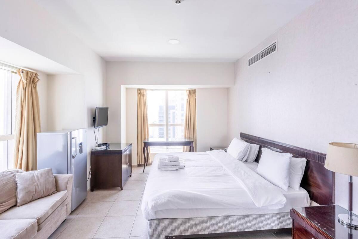 Ensuite In Coliving In Marina Quarto em Acomodações Particulares *